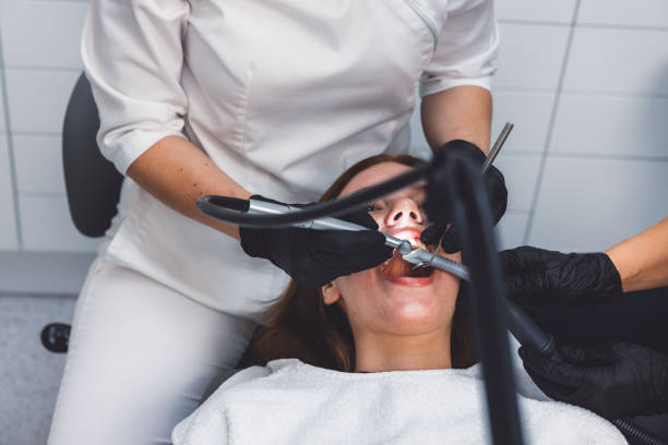 Best Emergency Treatment for Toothache in Englewood, FL